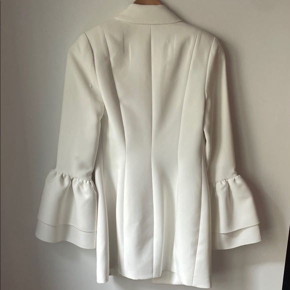 MISHA COLLECTION White Blazer with Bell Sleeves - Picture 11 of 12